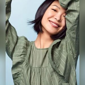 Loft Sage Green Ruffle Long Sleeve 100% Cotton Blouse Suze XL Button Cuffs